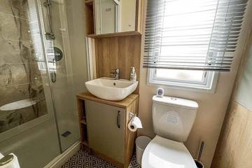 Bungalow for 6 People in Essex, East of England, Photo 3