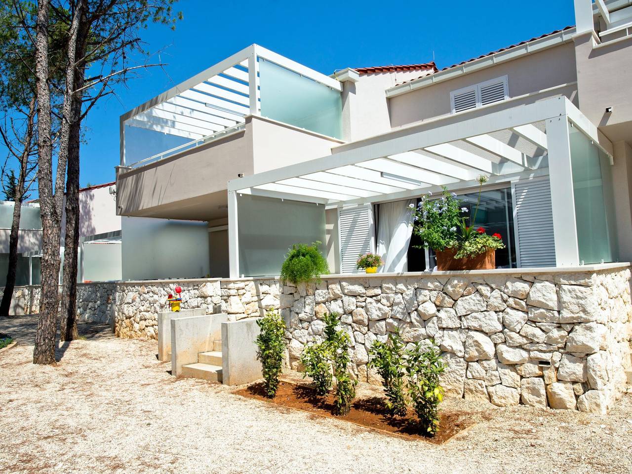 Apartamento entero, Apartamento en Zaton con piscina para cuatro in Privlaka, Region de Zadar