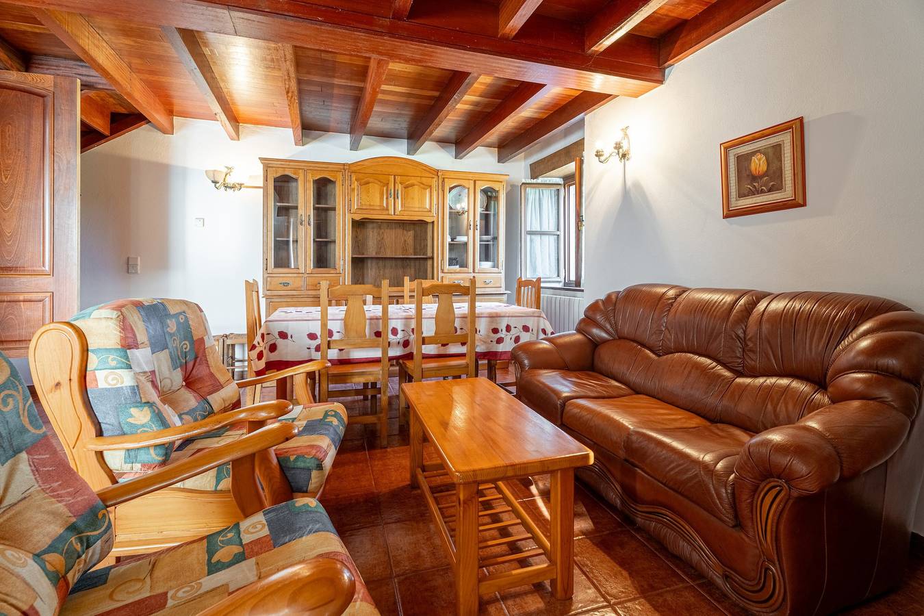 Hel lägenhet, Apartment 'Casa Collado Sto Tomas 2' with Mountain Views and Shared Terrace in Parres, Costa Verde (Spanien)