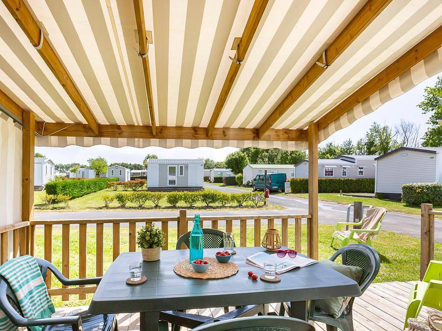  Camping Le Tedey - Stacaravan 4 personen - Stacaravan Standaard - 2 slaapkamers in Lac de Lacanau, Lacanau