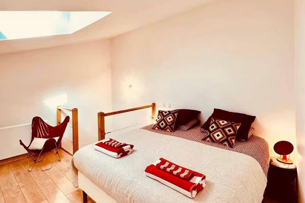 Cosy house in the charming historic center of Blagnac - 5 mins to Airport/Airbus in Blagnac, Alto Garona