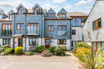 Holiday Home for 9 People in Port Isaac, Cornwall, Photo 1