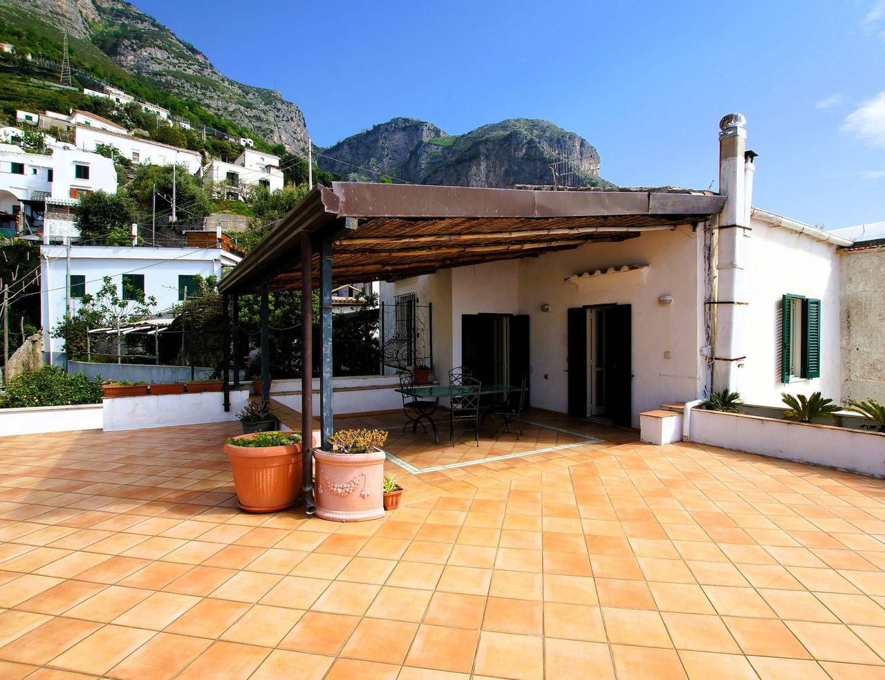 Entire holiday apartment, Holiday apartment for 4 people with terrace in Tovere, Amalfi