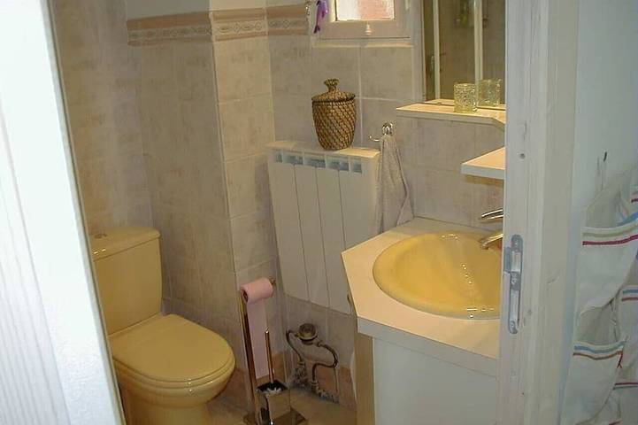 Gîte pour 4 personnes, avec balcon et jardin dans Plage de l'Almanarre - 3