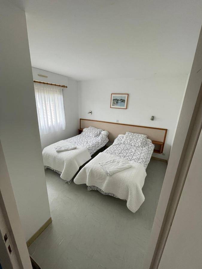 Location de vacances pour 4 personnes, avec piscine ainsi que jardin et vue à Barbotan les Thermes - 4