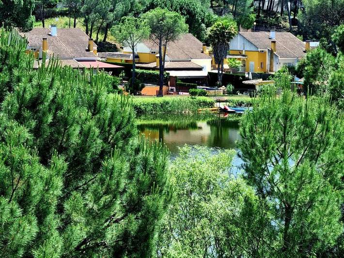 Casa vacacional para 4 personas, con Balcón y Terraza además de Jardín y Piscina para niños en Córdoba