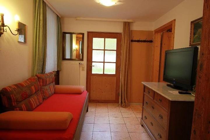 Hotel für 3 Personen, mit Terrasse und Garten in Sigmaringen - 2
