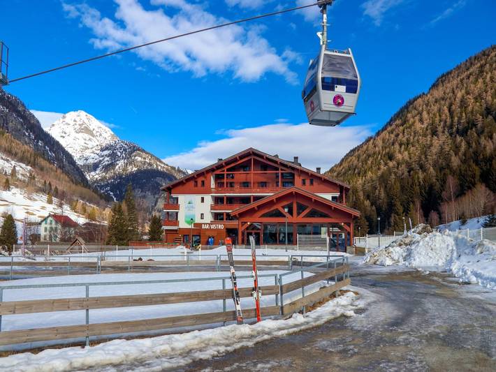 Ganze Wohnung, Modern apartment in the authentic Savoyard mountain village in Vallorcine, Region Bonneville