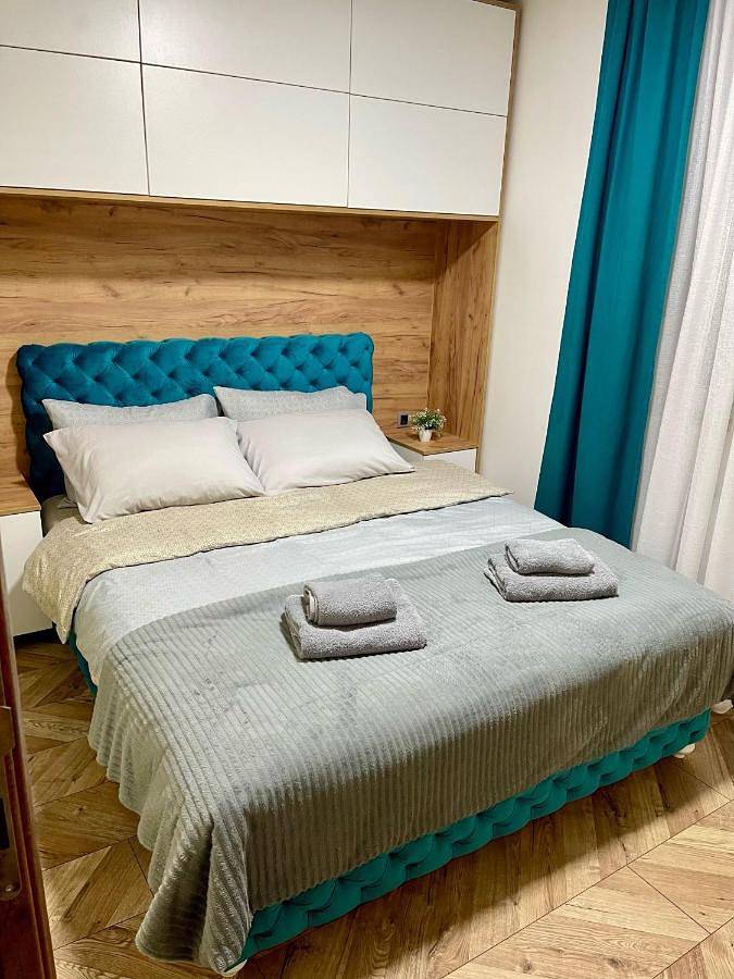 Appartement de vacances pour 4 personnes, avec jardin ainsi que vue et terrasse