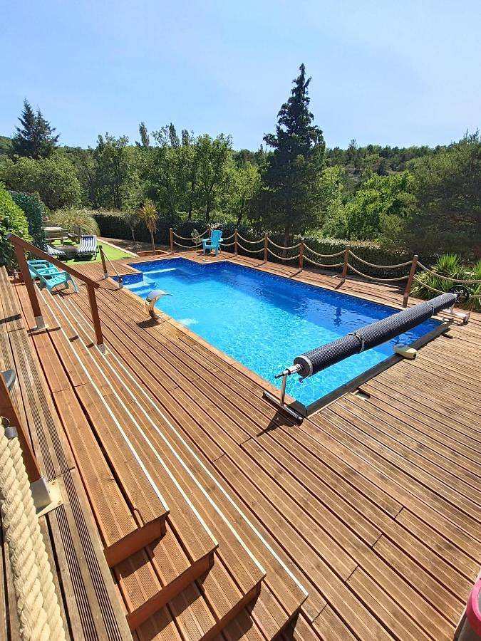 Location de vacances pour 2 personnes, avec Terrasse ainsi que Jardin et Piscine à Aiguines - 4