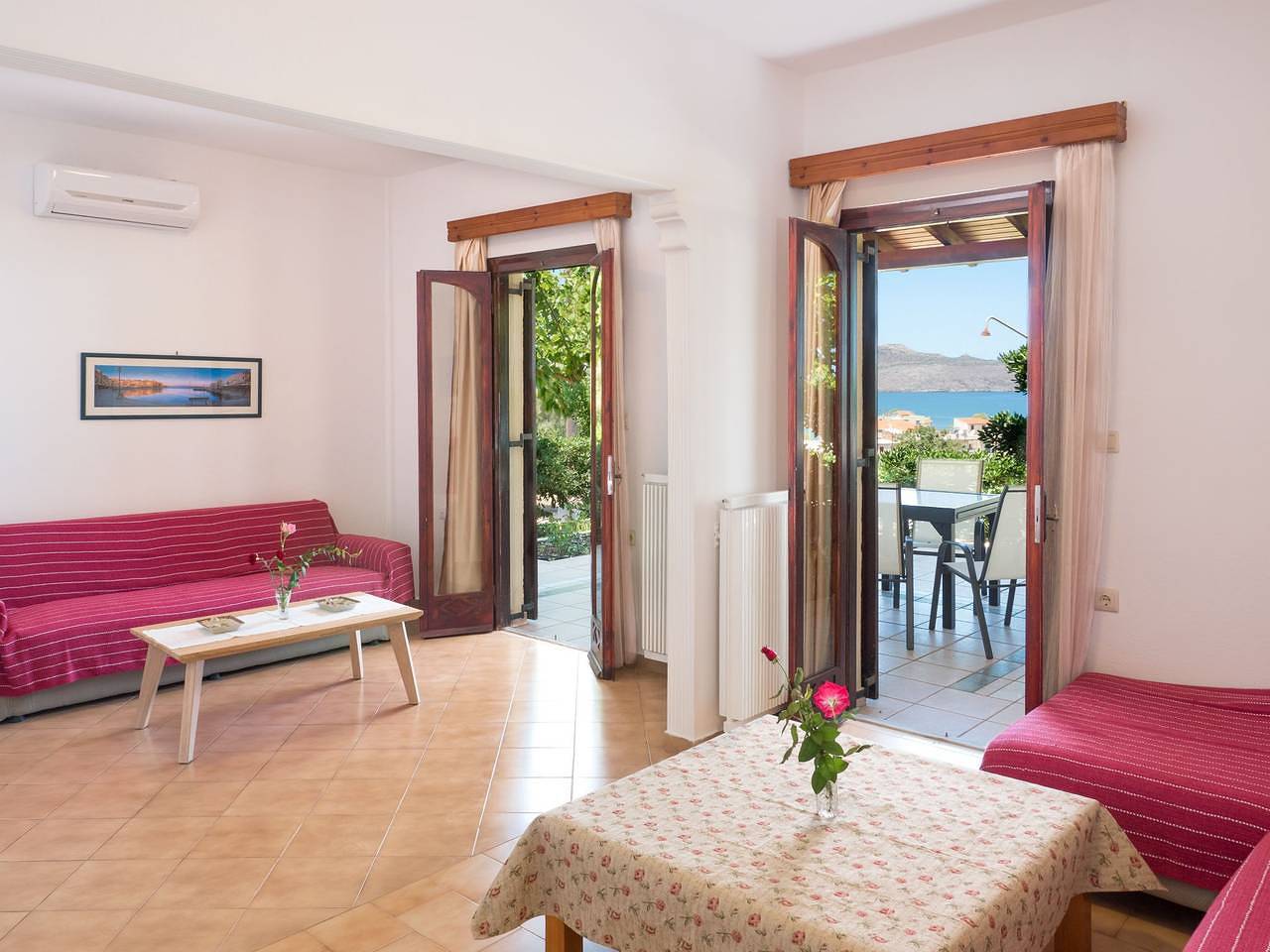 Romantic Corner - Penelope Sea View Maisonette in Kato Stalos, Region de Chania