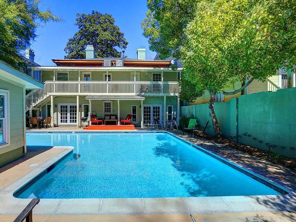 Erholen Sie sich bei Southern Belle Vacation Rentals im historischen Viertel von Savannah in Savannah, Chatham County