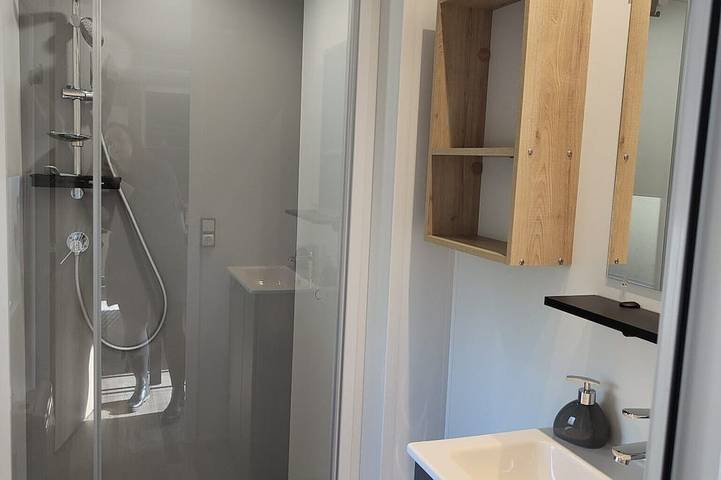 Camping für 6 Personen, mit Garten und Pool in Soulac-sur-Mer - 4