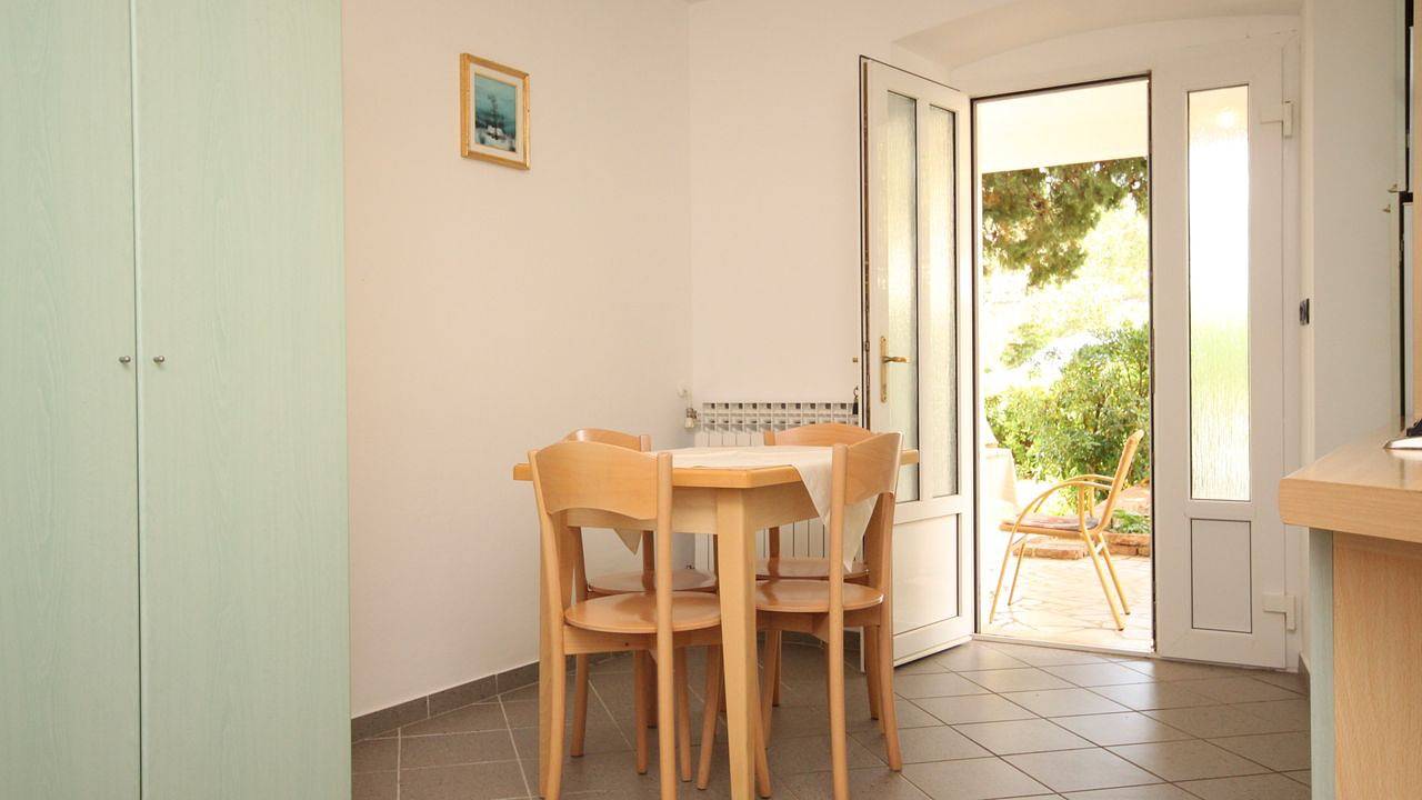 Ganze Ferienwohnung, Ferienwohnung für 4 Personen (48 m²) in Nerezine in Nerezine, Lošinj