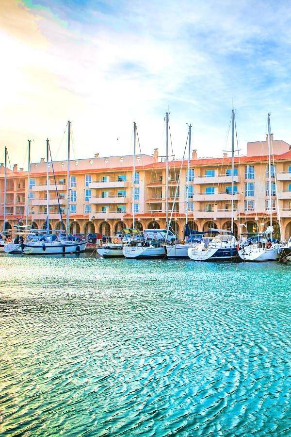 Ganze Wohnung, Expoholidays - Apartamentos Puerto Almerimar in Almerimar, El Ejido