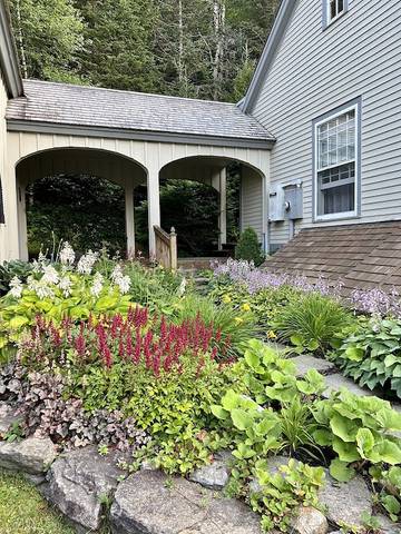 Vacation Home for 8 Guests in West Dover, Mount Snow, Picture 4