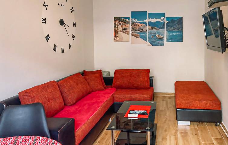 Ferienhaus für 4 Personen, mit Terrasse in Montenegro - 3