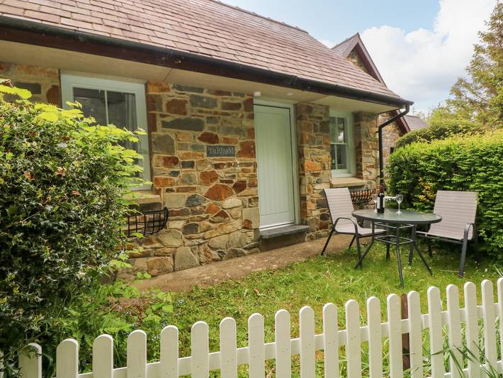 Gîte pour 2 personnes, avec jardin dans Pembrokeshire - 2