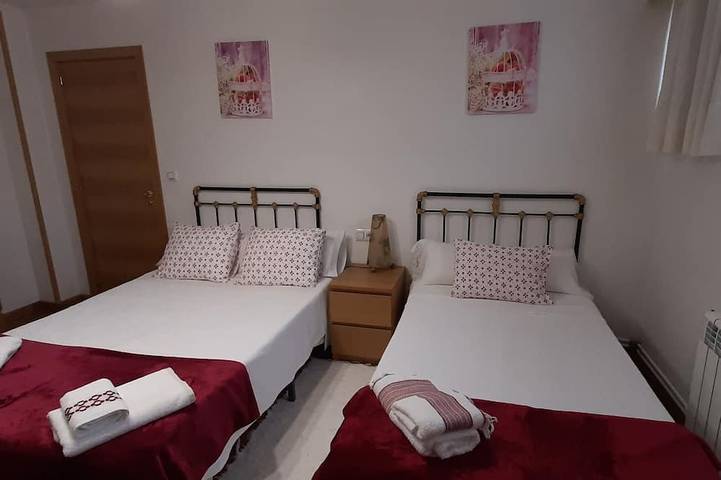 Gîte pour 6 personnes, avec jardin à Brión - 4