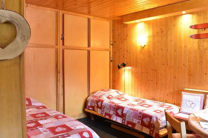 Gîte pour 5 personnes, avec balcon dans Patinoire De Meribel - 4