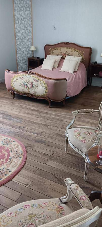 Chambre d’hôte pour 2 personnes, avec terrasse ainsi que jardin et vue à Saint-Martin-de-Landelles