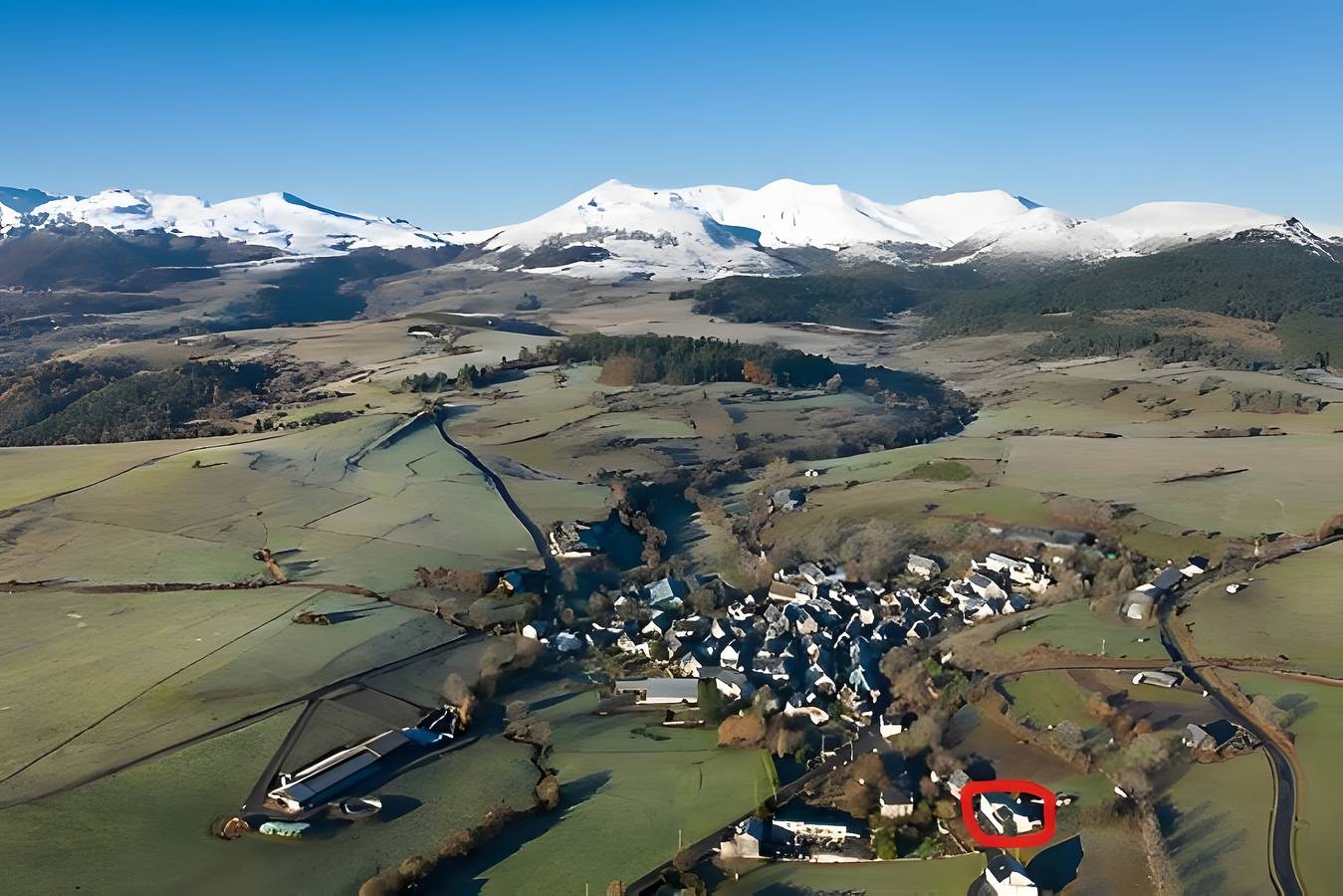 Spacious Mountain Lodge for 15 – “Le Relais des Montagnes”
