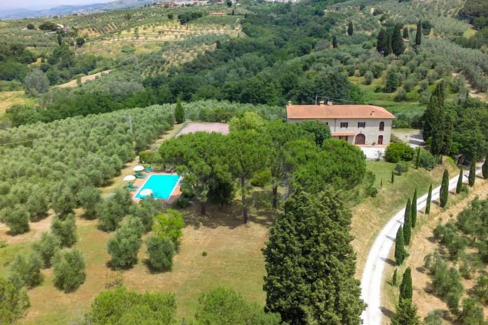 Agriturismo per 14 Persone in Vinci, Firenze province