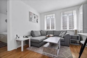 Apartment for 2 People in London, South East England, Photo 1