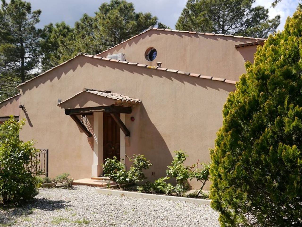 Ruhige Villa mit Pool im Herzen der Weinberge in Plan-de-la-Tour, Region de Draguignan