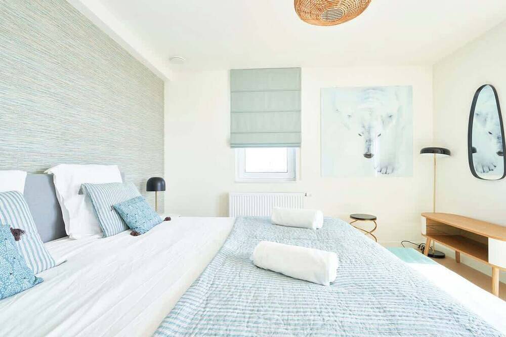 Geheel appartement, Penthouse - City Views/Luggage Room in Schaarbeek, Brussel en omgeving