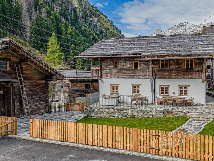 Chalet für 12 Personen, mit Balkon und Terrasse sowie Garten und Sauna