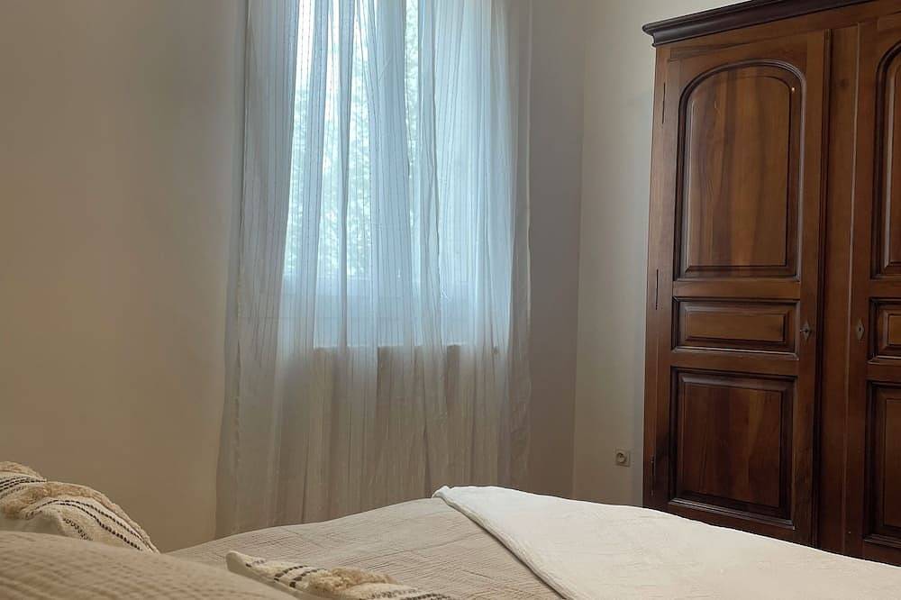 Maison de Charme à Séguret Avec Piscine Privée in Séguret, Vaucluse