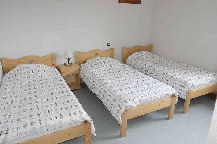 Location de vacances pour 7 personnes, avec terrasse à Saint-François-de-Sales - 2