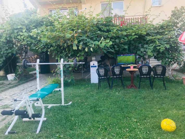 Appartement de vacances pour 3 personnes, avec jacuzzi et jardin