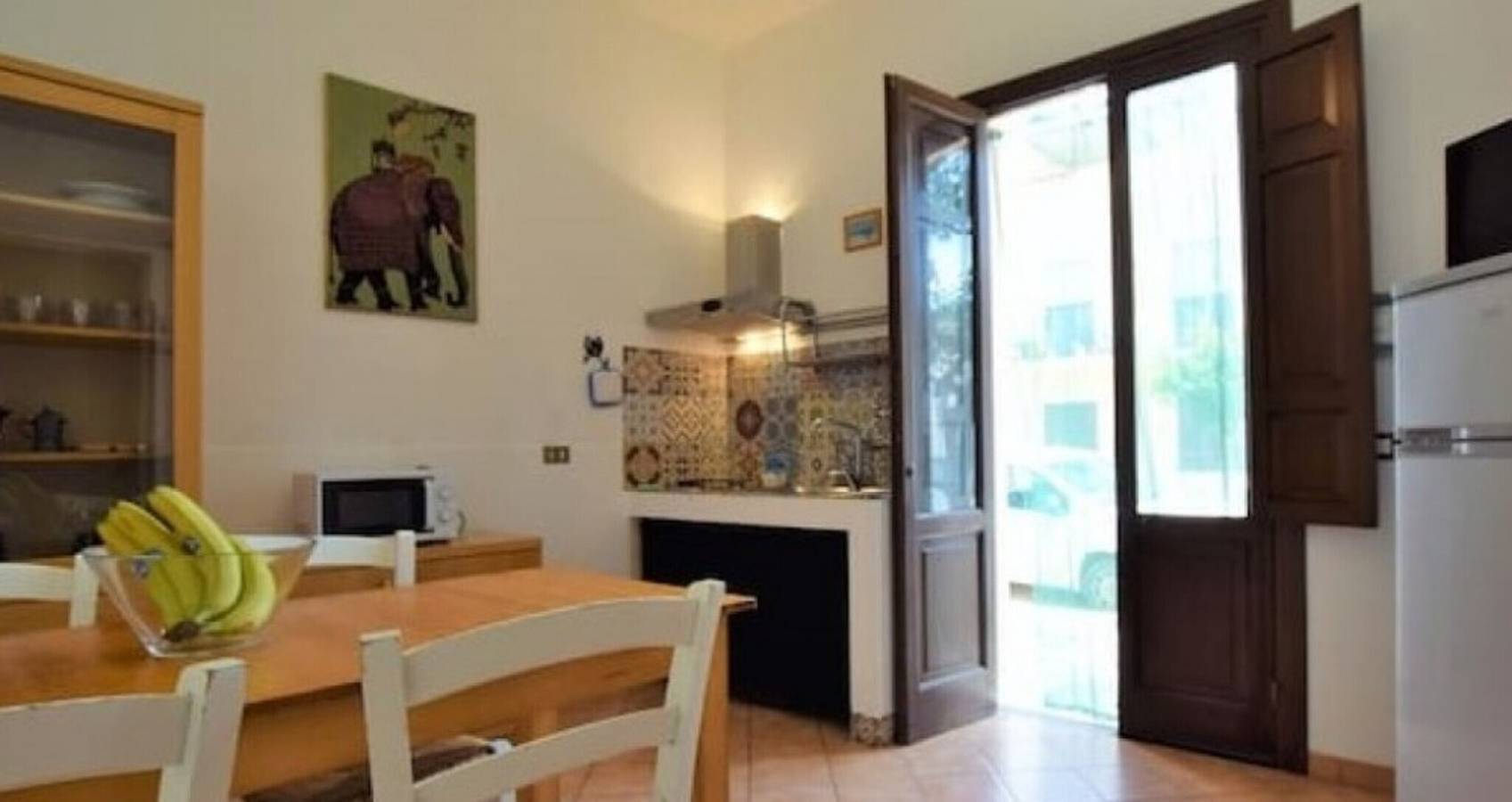 Apartamento entero, Casa vacacional 'Casetta La Meridiana' con vistas al mar, terraza privada y aire acondicionado in San Vito Lo Capo, Provincia de Trapani