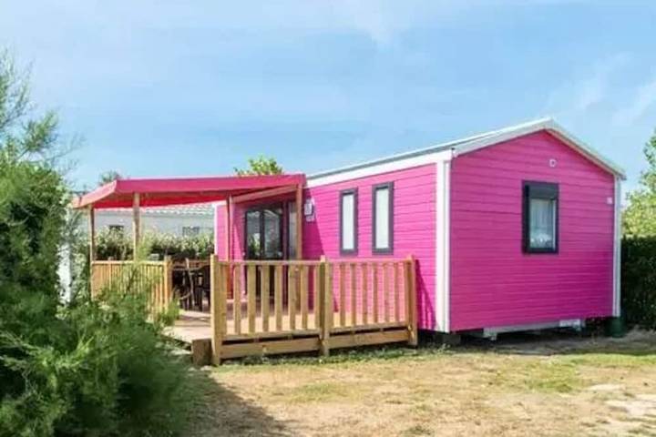 Camping pour 5 personnes à Brem-sur-Mer