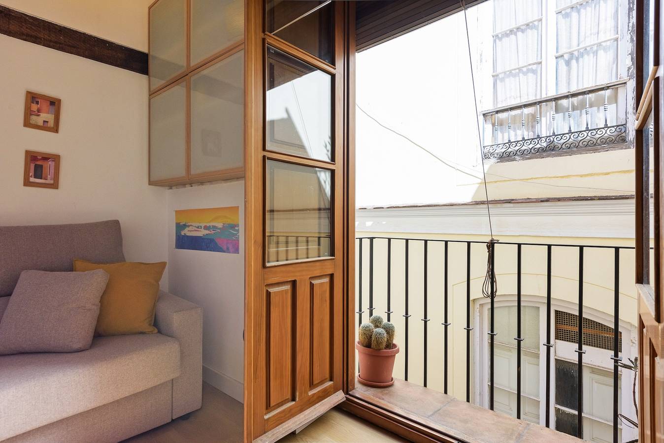 Appartement entier, Appartement de vacances 'Loft De Un Arquitecto' avec balcon, Wi-Fi et climatisation in Malaga Centro Historico, Malaga
