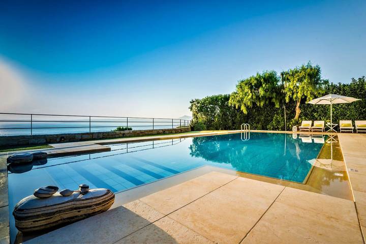 Location de vacances pour 6 personnes, avec jardin dans Almirida - 2