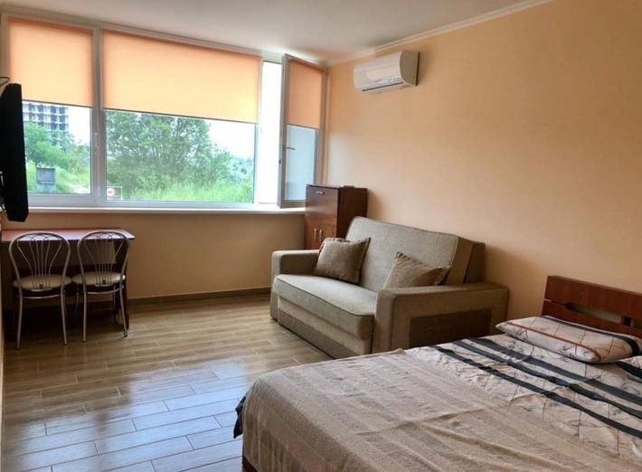 Location de vacances pour 4 personnes, avec vue ainsi que piscine et jardin en Ukraine
