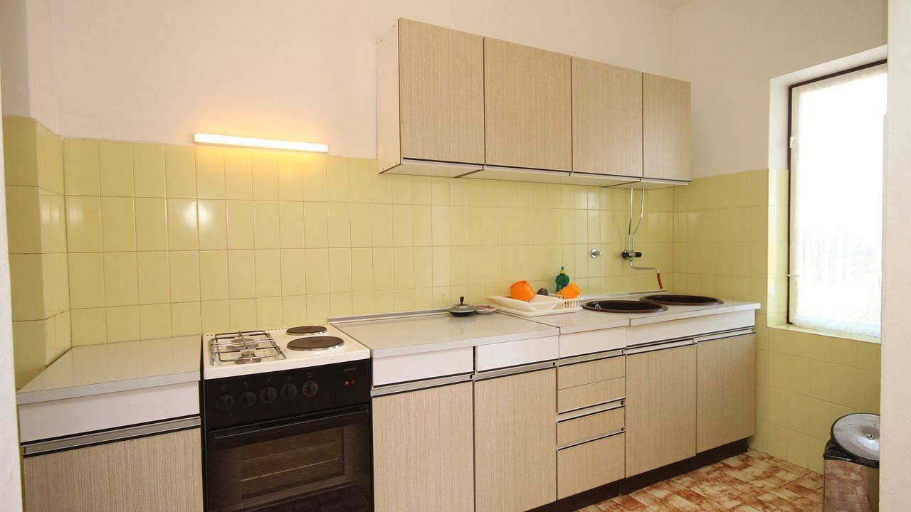 Entire holiday apartment, Ferienwohnung für 7 Personen (80 m²) in Ugljan in Ugljan, Ugljan Island