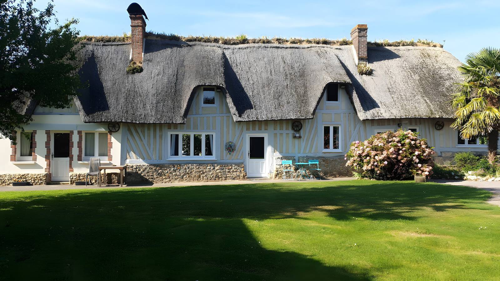 Gîte La Petite Chaumière nahe Honfleur für 2–5 Personen mit Pool in Fatouville-Grestain, Côte de Grâce