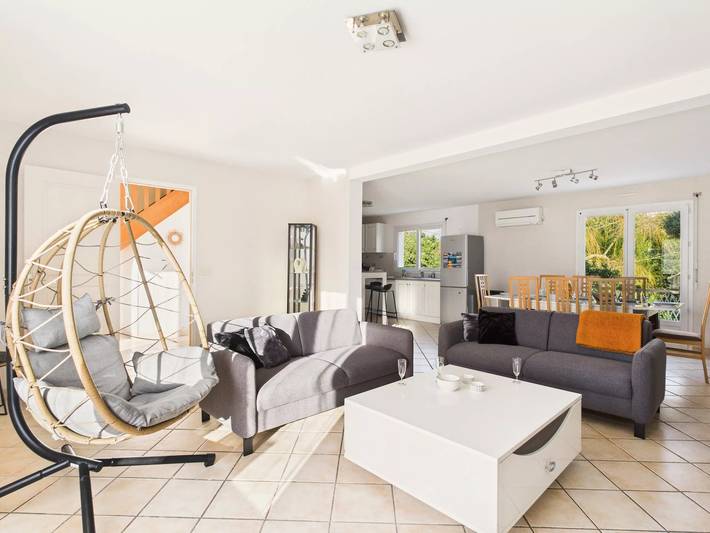 Villa pour 8 personnes, avec jardin, animaux acceptés