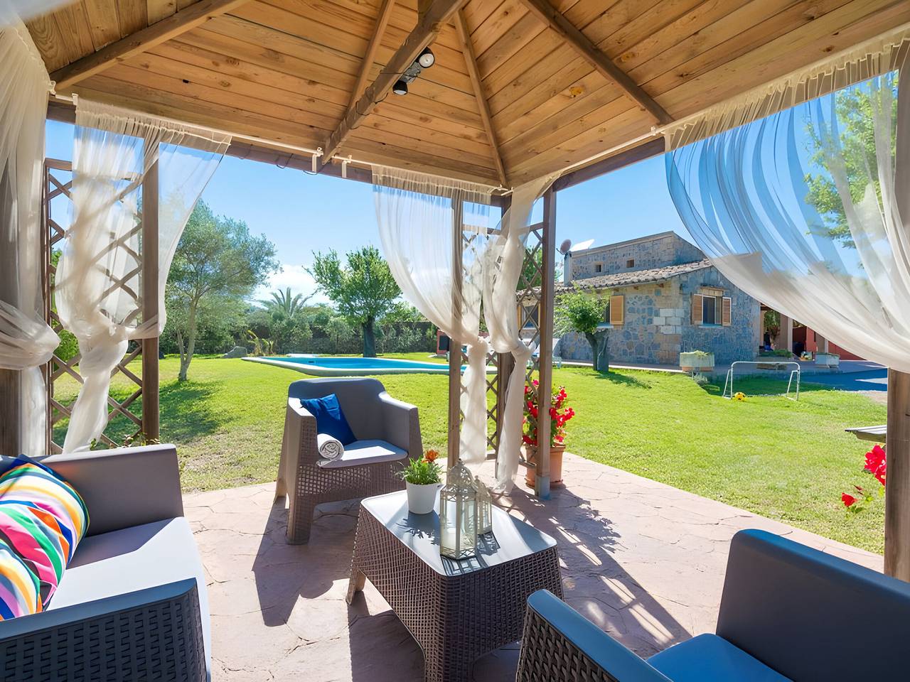 Finca familiale à Alcúdia : 2 chambres, piscine, jardin spacieux in Alcúdia, Côte de Majorque