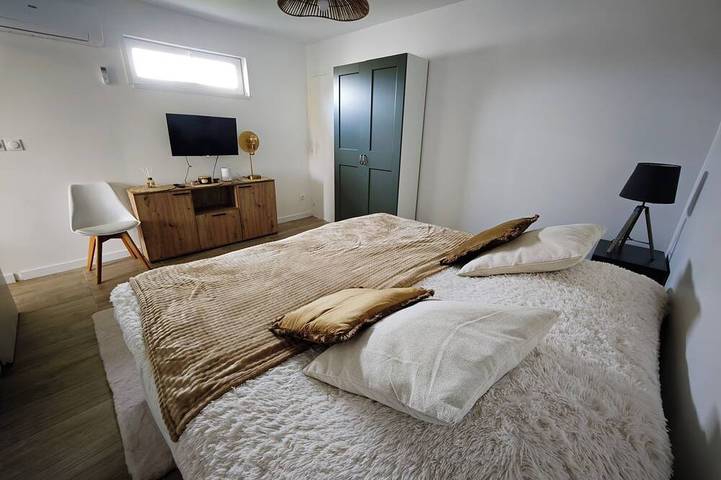Location de vacances pour 4 personnes, avec terrasse et jardin à Rang-du-Fliers - 3