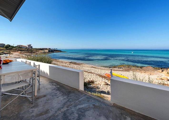 Ferienhaus für 6 Personen, mit Terrasse und Garten sowie Ausblick in Ses Covetes