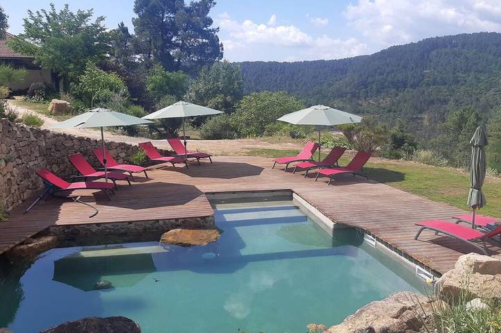 Gîte pour 15 personnes, avec jardin et jacuzzi - 1