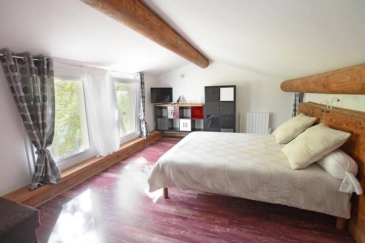 Location de vacances pour 3 personnes, avec jardin et terrasse à Uchaux - 2