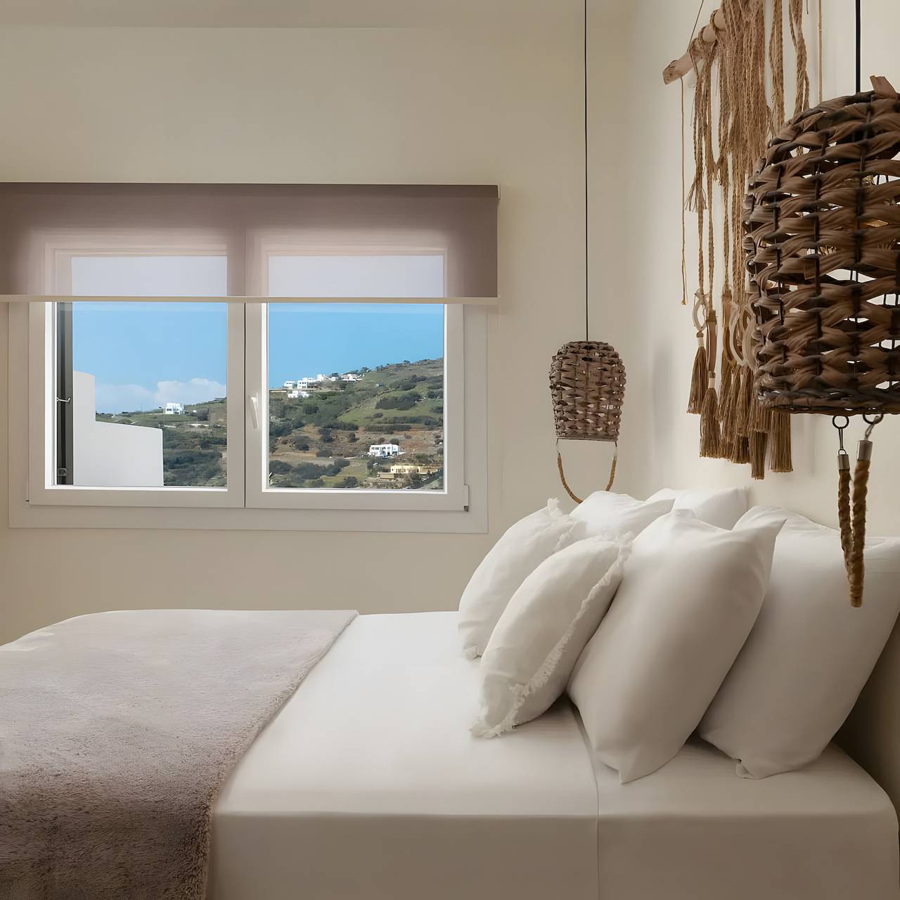 Entire apartment, Apartment 'Batsi View House' with Sea View, Wi-Fi and Air Conditioning in Andros