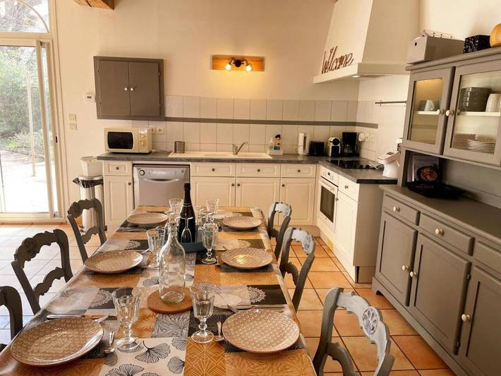Location de vacances pour 6 personnes, avec jardin et terrasse à Saint-Claude-de-Diray - 2