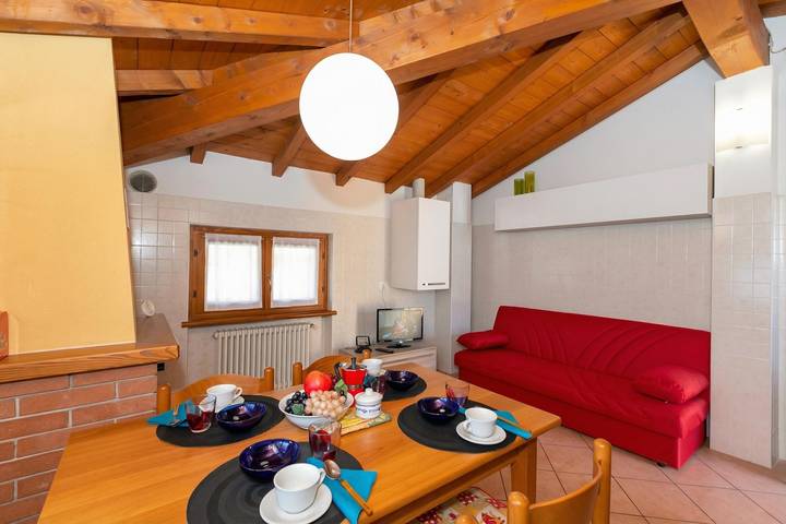Ferienwohnung für 5 Personen, mit Terrasse und Kinderpool sowie Seeblick am Comer See - 4